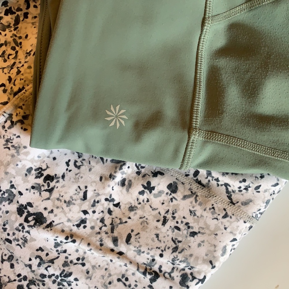 Athleta Salutation Mesh Leggings 23” Inseam